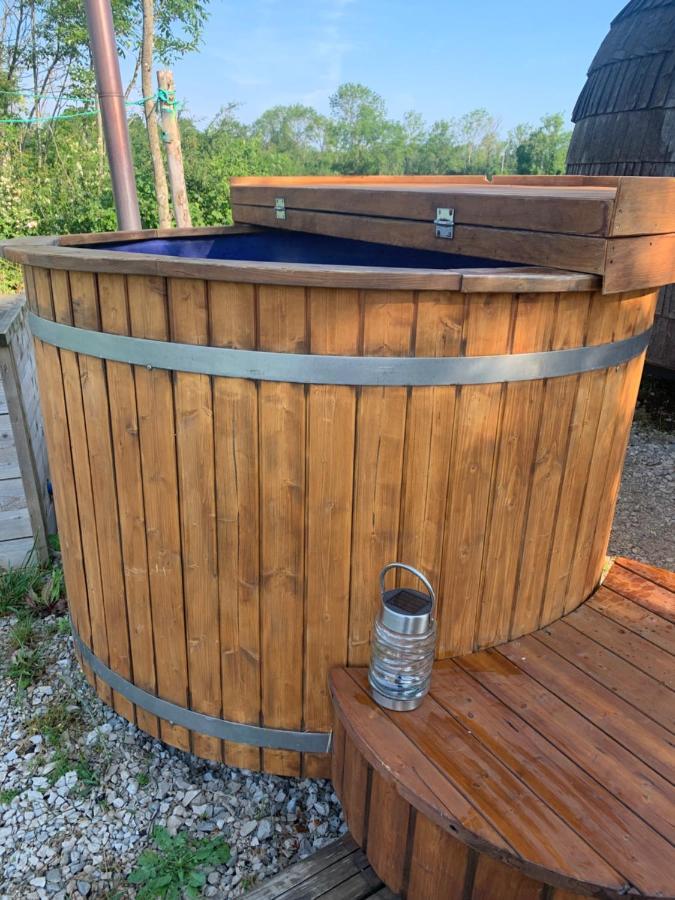 Cabane En Bois Avec Bain Nordique Et Sauna Marigny  Eksteriør bilde